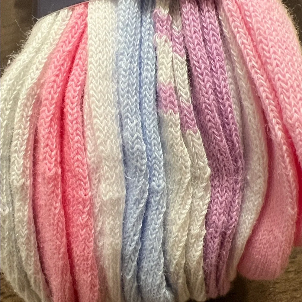GAP Kids Gray and Pink Quarter Socks Set